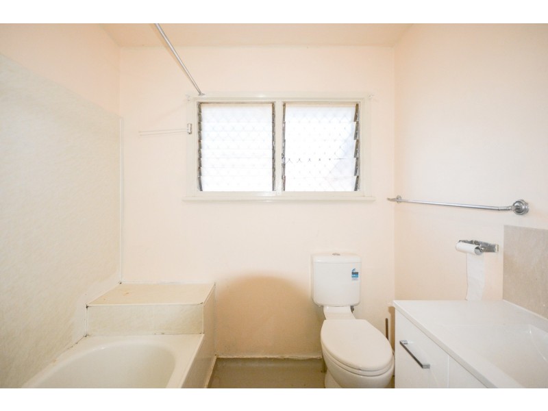 2 Plover Street, Inala QLD 4077