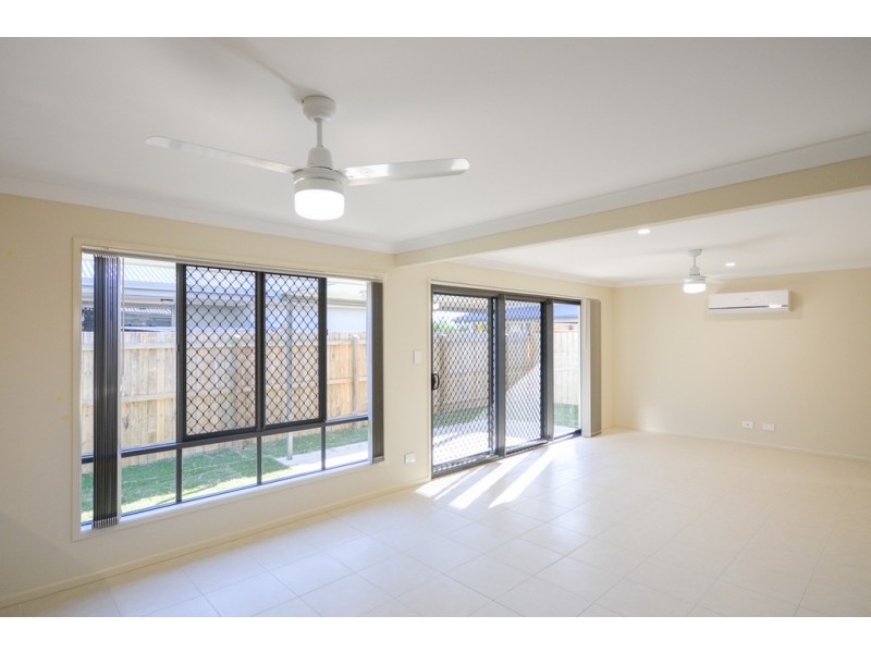 23 Holland Street, Bellbird Park QLD 4300