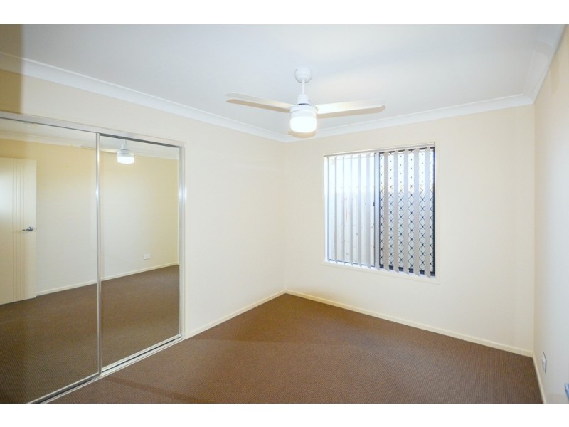 23 Holland Street, Bellbird Park QLD 4300