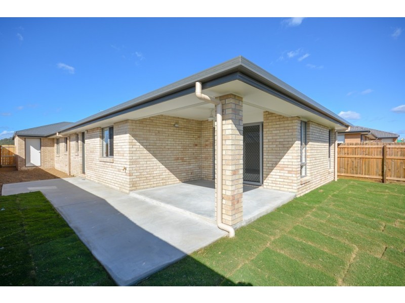 115 Fernbrooke Blvd, Redbank Plains QLD 4301