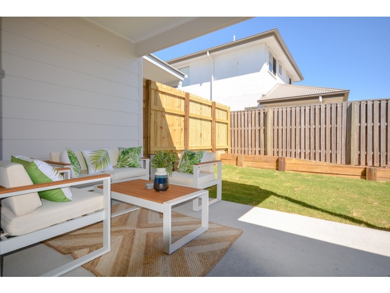 45 Meadows Circuit, Bellbird Park QLD 4300