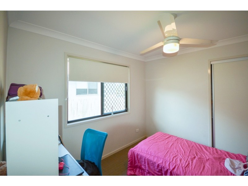 26 Ashbourne Avenue, Goodna QLD 4300