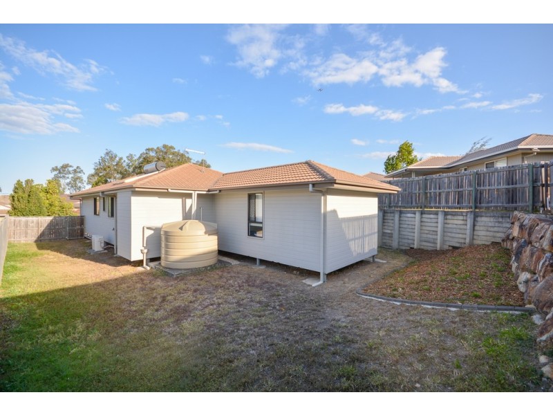 26 Ashbourne Avenue, Goodna QLD 4300