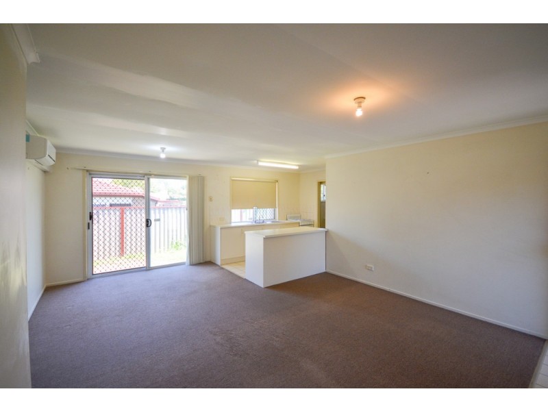1/236 Brisbane Tce, Goodna QLD 4300
