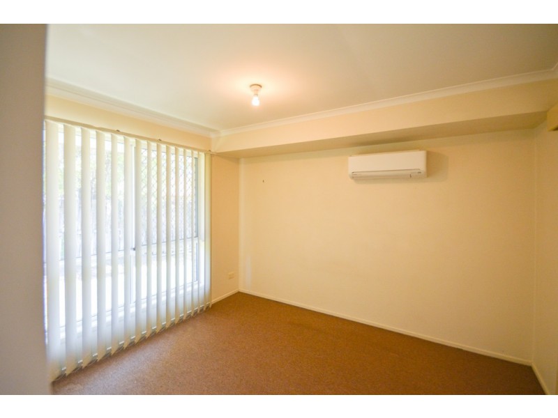 1/236 Brisbane Tce, Goodna QLD 4300