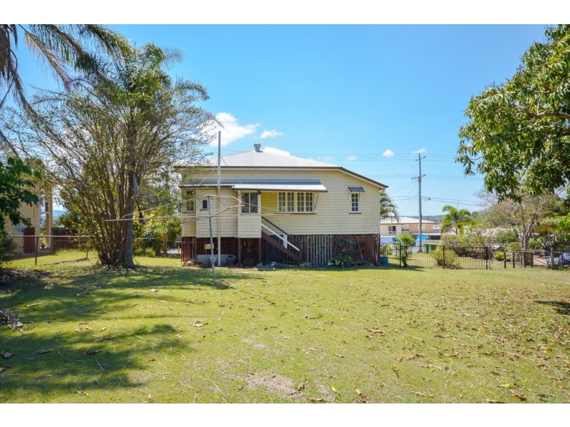 102 Smiths Road, Goodna QLD 4300