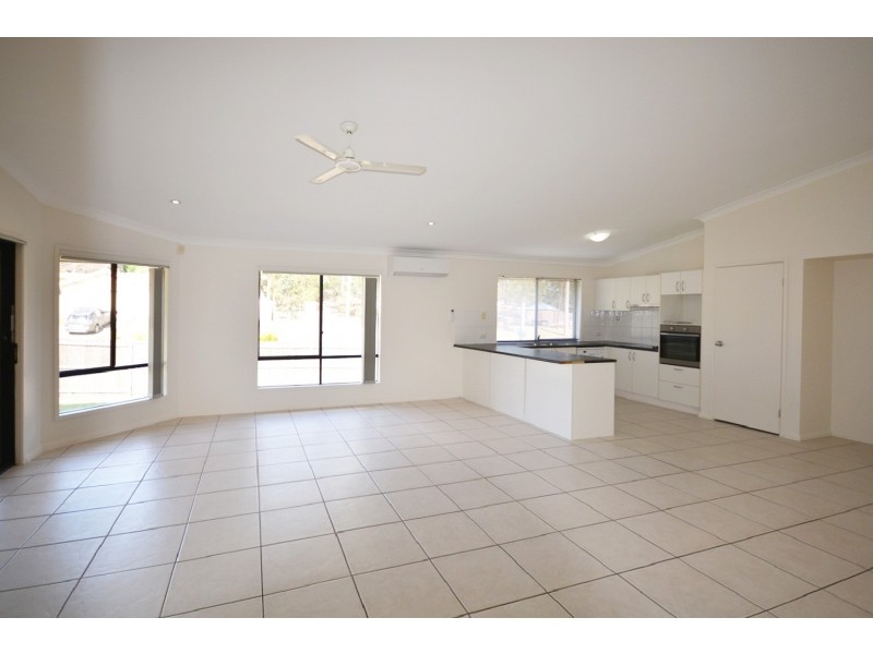 42 Bassili Drive, Collingwood Park QLD 4301