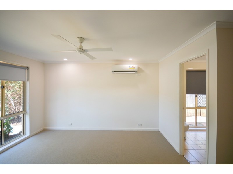 25 Whitmore Crs, Goodna QLD 4300