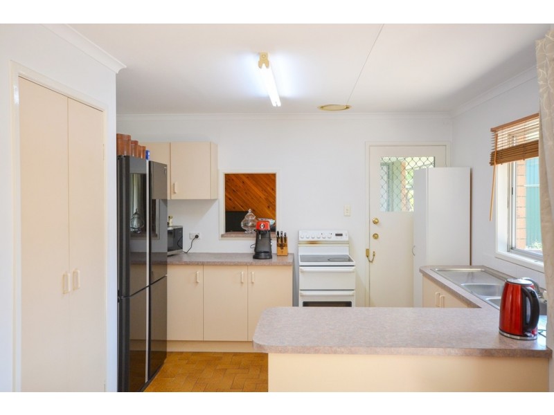 6 Vogler Court, Collingwood Park QLD 4301