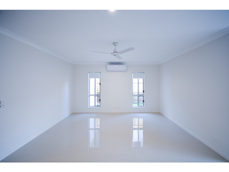 10 Wimbledon Close, Doolandella QLD 4077