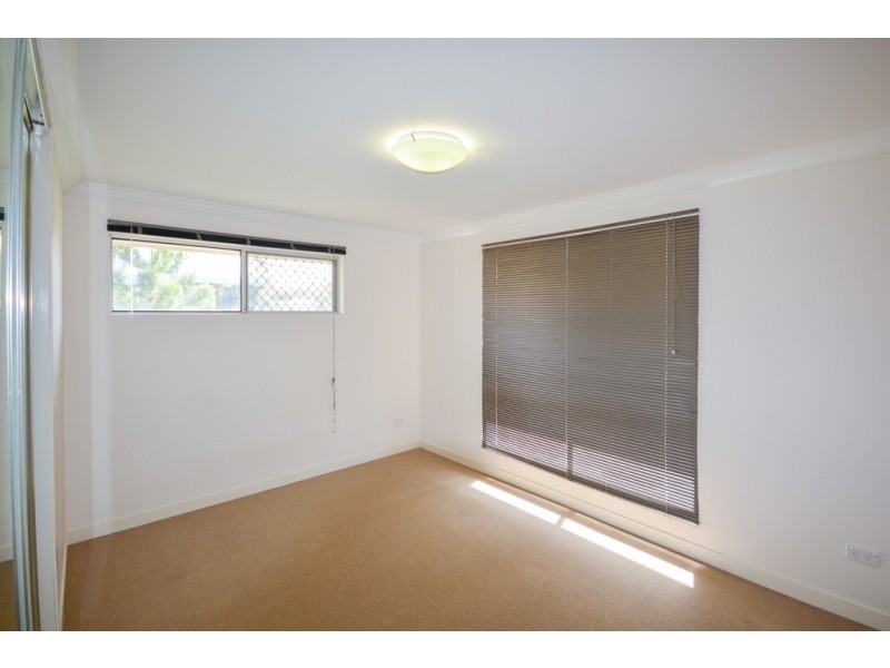 66 Woogaroo Street, Goodna QLD 4300