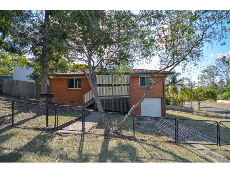 1 Hendren Court, Goodna QLD 4300