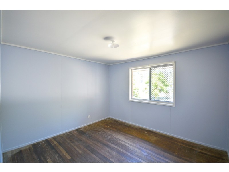 1 Hendren Court, Goodna QLD 4300