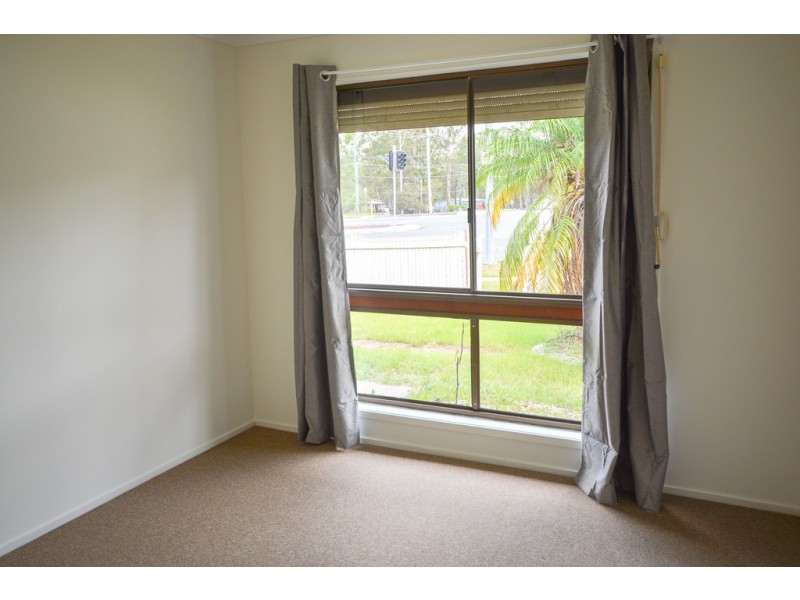 99 Redbank Plains Road, Goodna QLD 4300