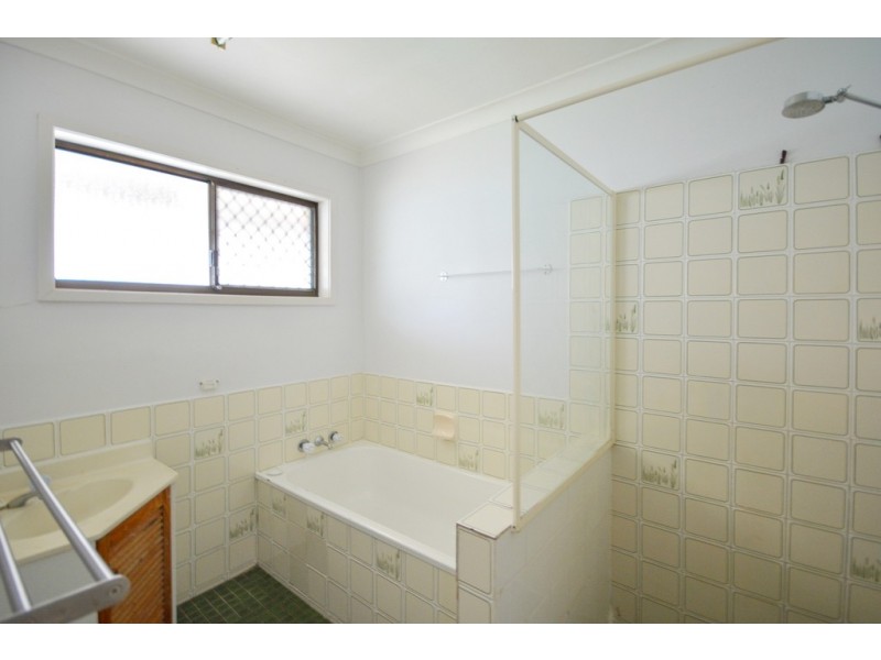 99 Redbank Plains Road, Goodna QLD 4300