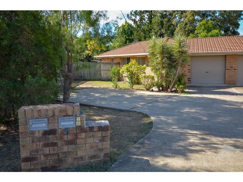 1/5 Donegal Court, Raceview QLD 4305