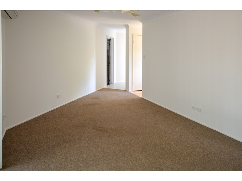 1/5 Donegal Court, Raceview QLD 4305