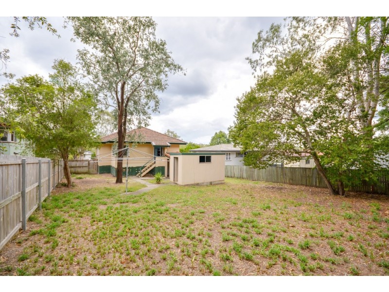 47 Avon Street, Leichhardt QLD 4305