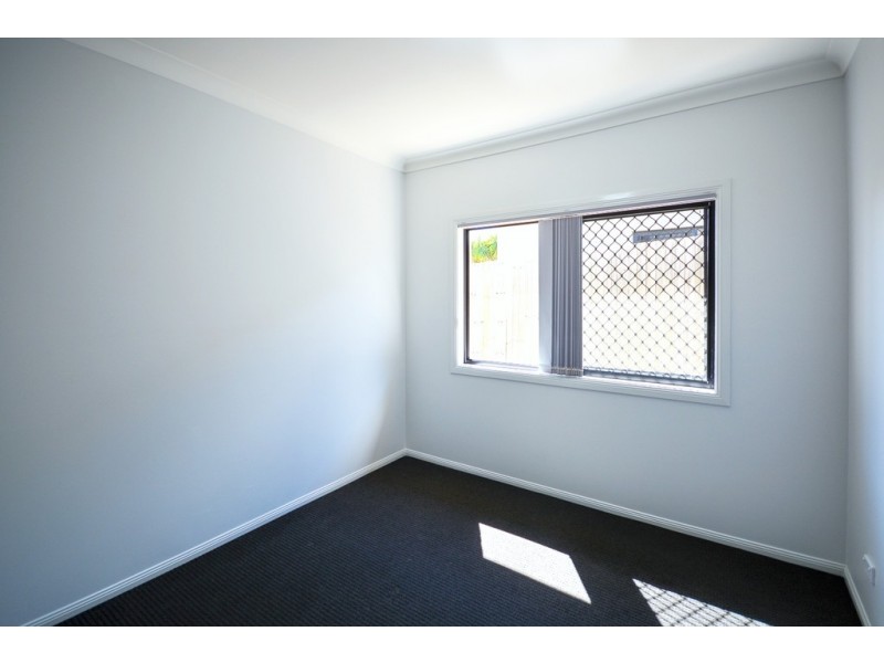 8 Forest Ridge Court, Springfield Lakes QLD 4300