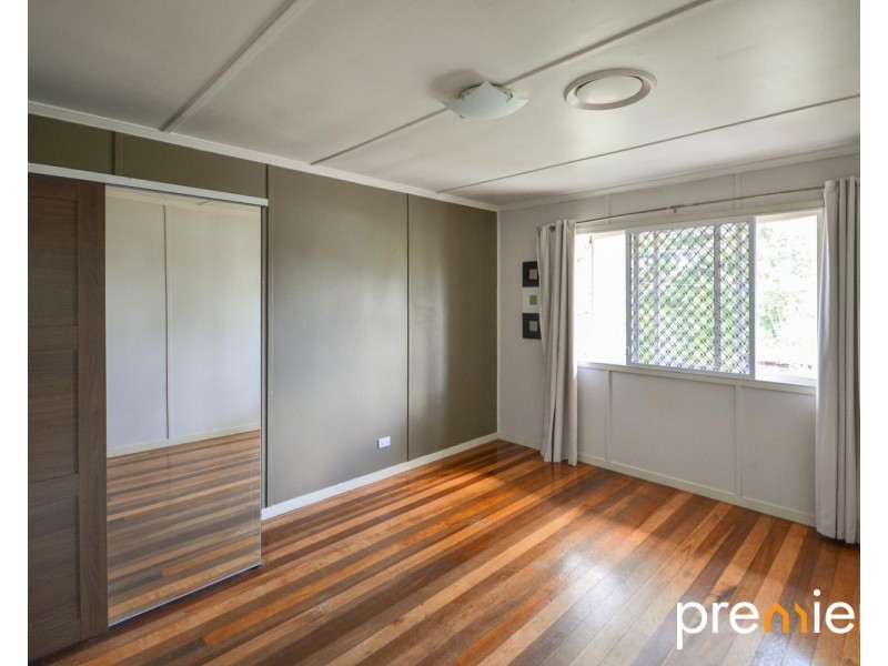 11 Tessman Street, Riverview QLD 4303