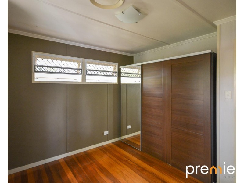 11 Tessman Street, Riverview QLD 4303