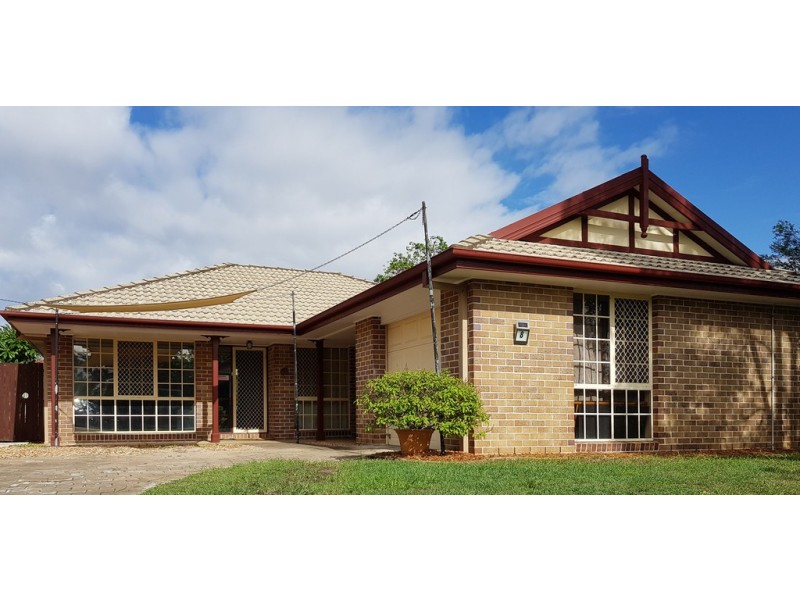 8 Clements Drive, Goodna QLD 4300