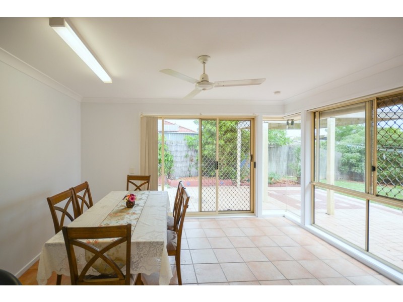 8 Clements Drive, Goodna QLD 4300