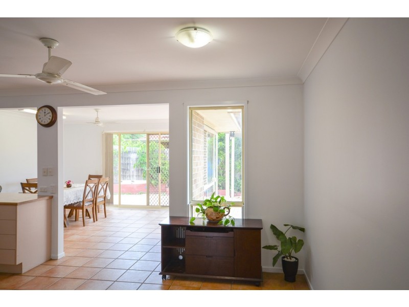 8 Clements Drive, Goodna QLD 4300