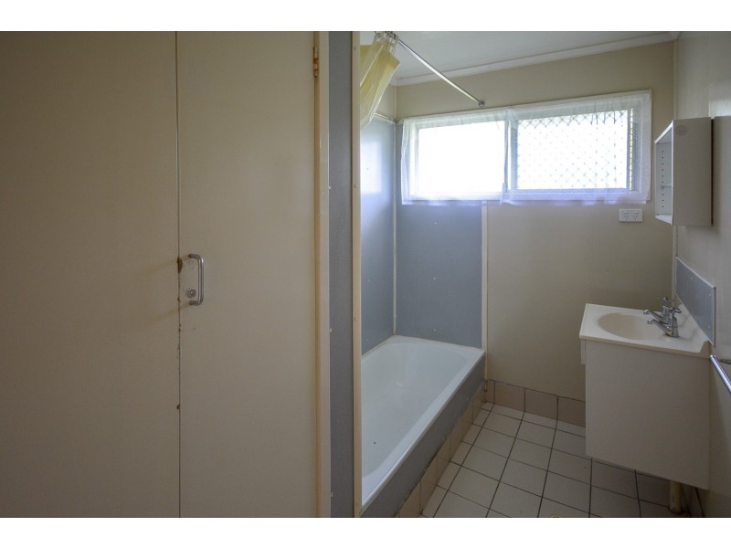 128 Old Ipswich Rd, Riverview QLD 4303