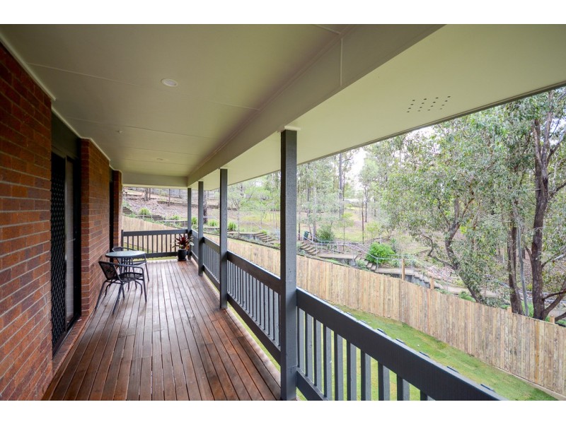 8 Buttler Street, Bellbird Park QLD 4300