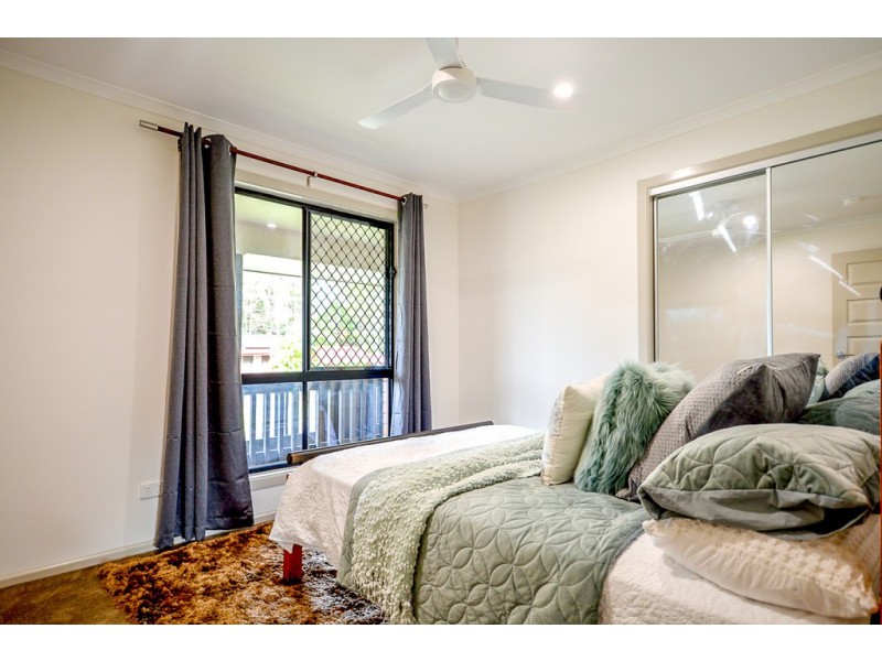 8 Buttler Street, Bellbird Park QLD 4300