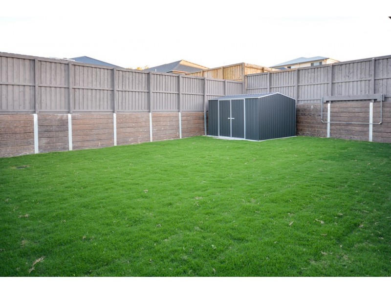 42 McMonagle Crescent, Bellbird Park QLD 4300