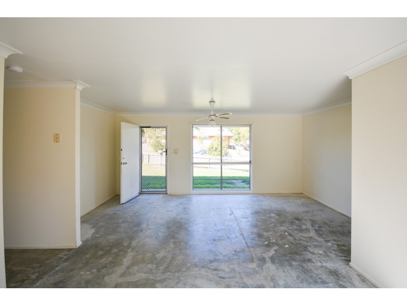 1 Tait Court, Dinmore QLD 4303