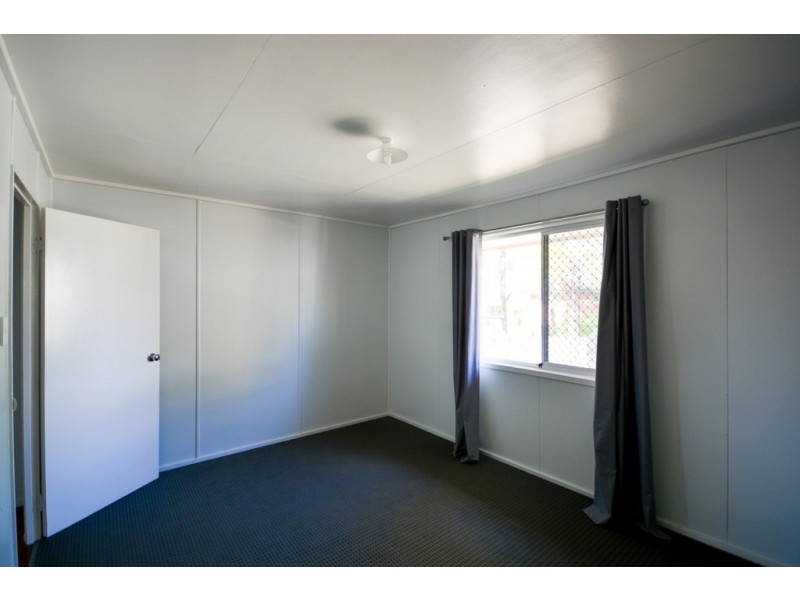 18 Richardson Street, Goodna QLD 4300