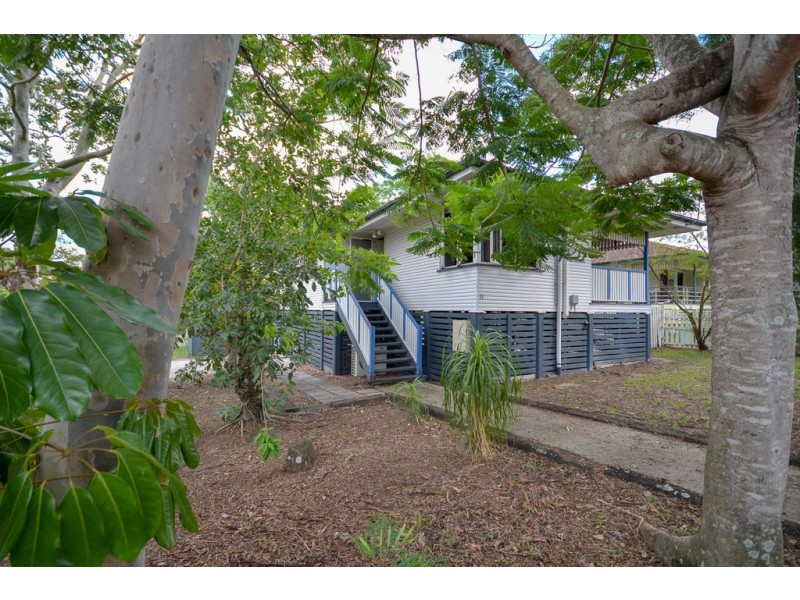 11 Tessman Street, Riverview QLD 4303