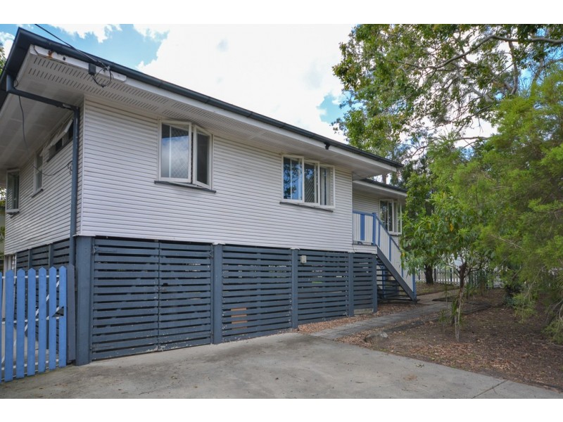 11 Tessman Street, Riverview QLD 4303