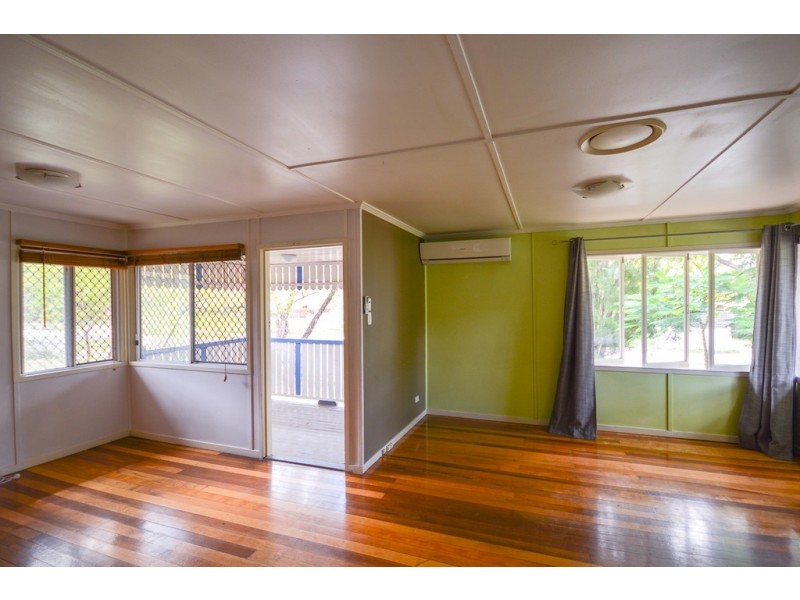 11 Tessman Street, Riverview QLD 4303