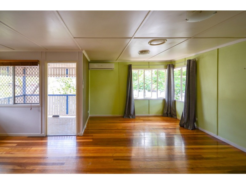 11 Tessman Street, Riverview QLD 4303