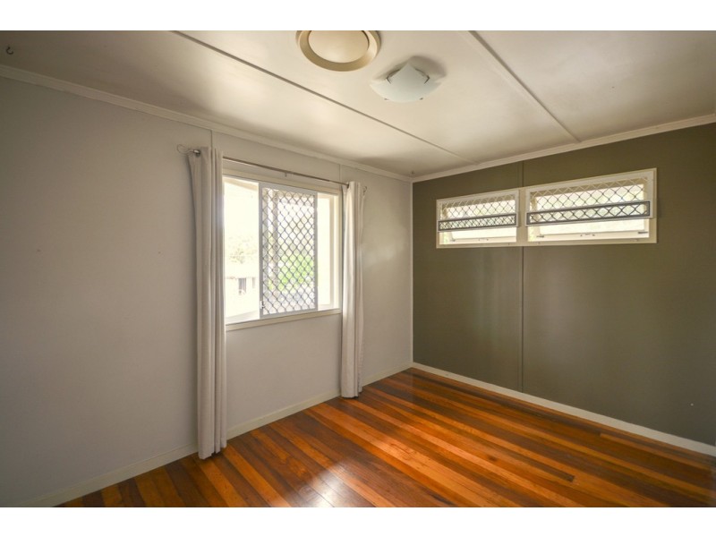 11 Tessman Street, Riverview QLD 4303