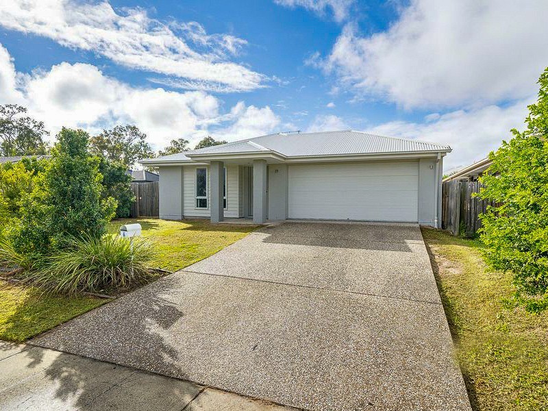 6 Hamersly Street, Redbank Plains QLD 4301