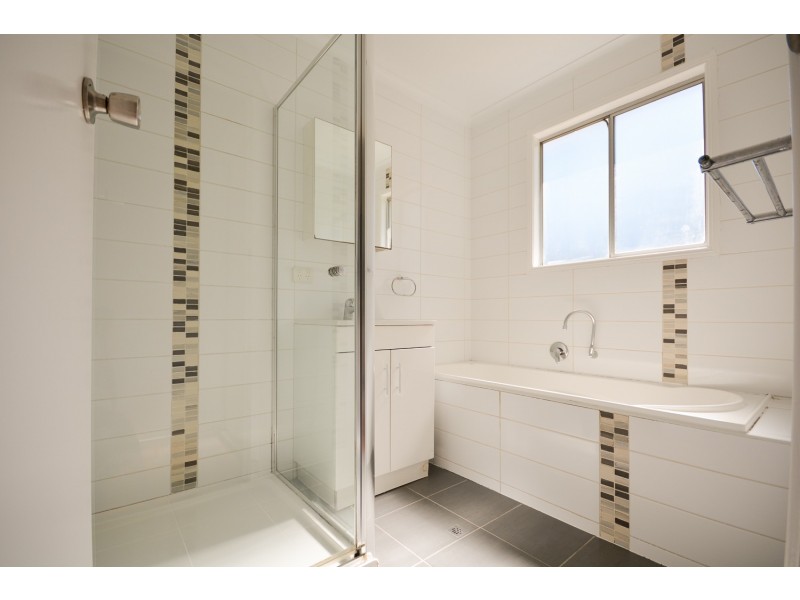 501 Redbank Plains Rd, Redbank Plains QLD 4301