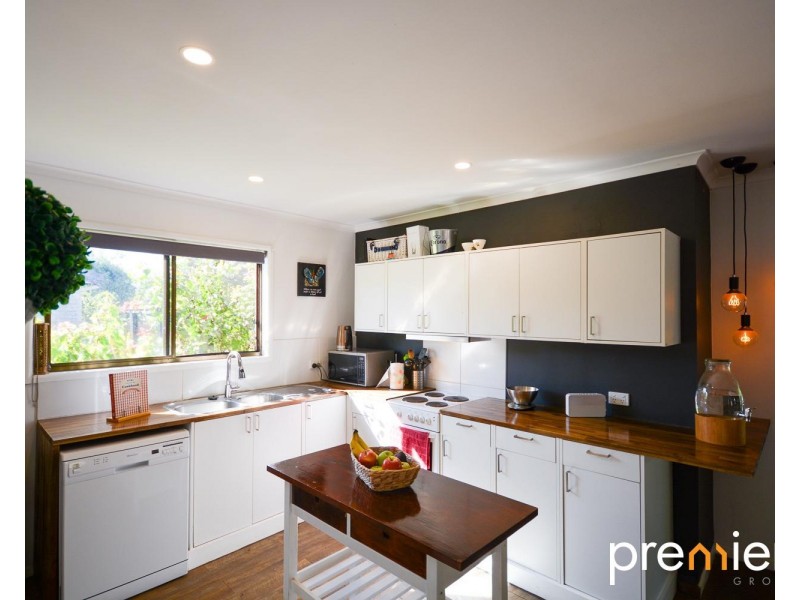 6 Irving Court, Collingwood Park QLD 4301