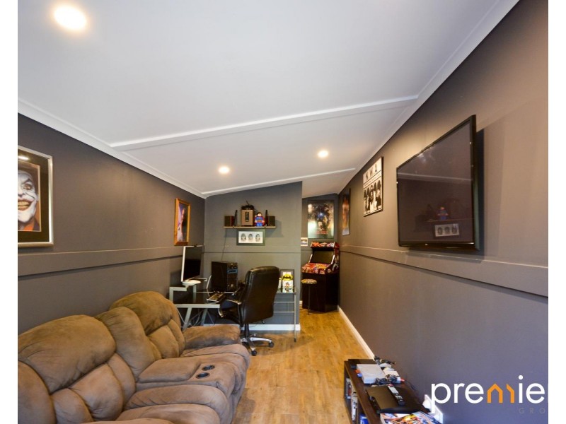 6 Irving Court, Collingwood Park QLD 4301