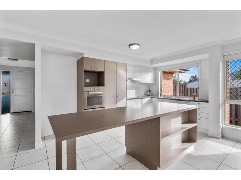 4 Cobbin Circuit, Redbank Plains QLD 4301