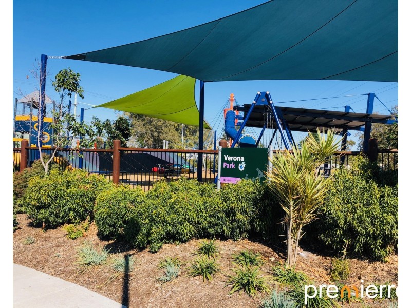 1/27 Belle Court, Redbank QLD 4301