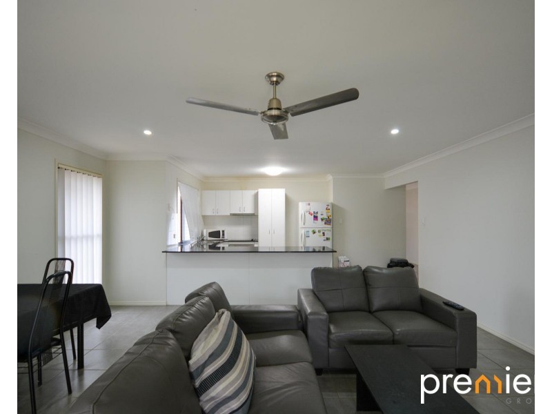 1/27 Belle Court, Redbank QLD 4301