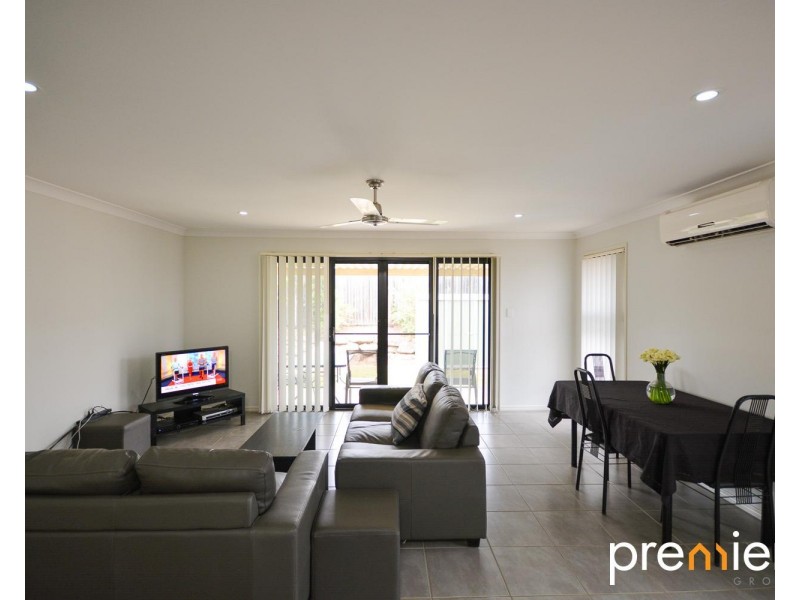 1/27 Belle Court, Redbank QLD 4301