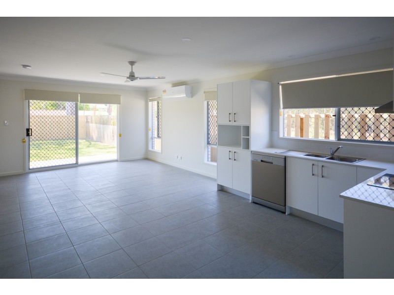 1/10 Wyeth Street, Bellbird Park QLD 4300