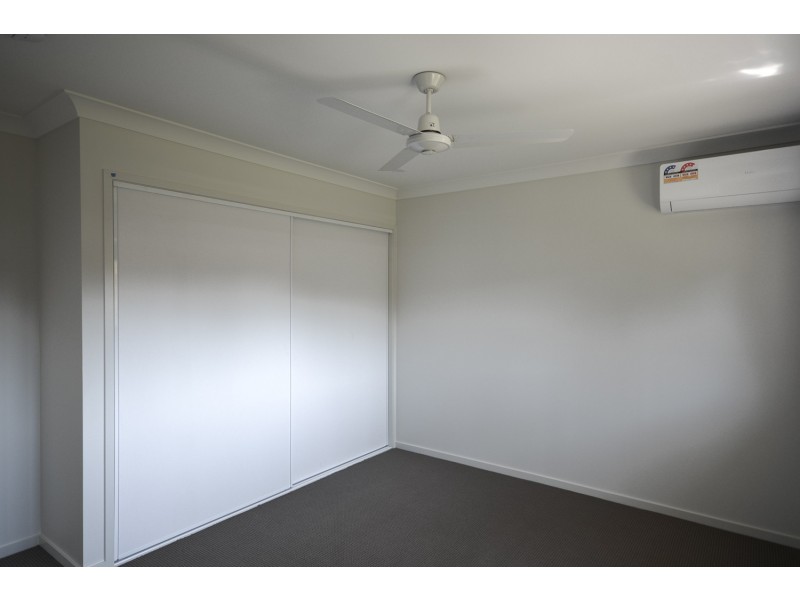 1/10 Wyeth Street, Bellbird Park QLD 4300