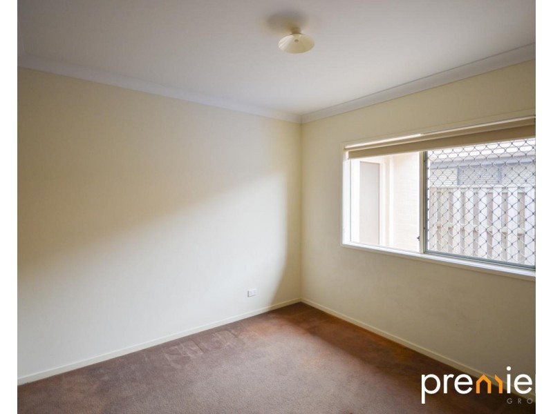 41 Siedofsky St, Redbank Plains QLD 4301